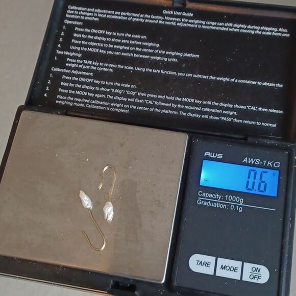 SALT WATER 14kt Gold On Fish Hook Earrings  New - Picture 3 of 3